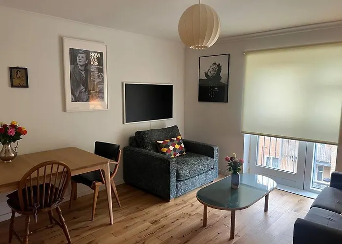 Flat In London